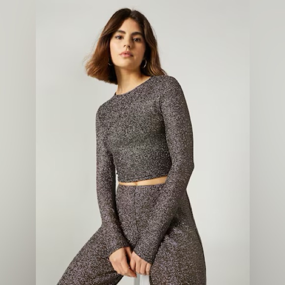 ABOUT YOU Sparkly/Shimmery Long Sleeve Top - Picture 3 of 4